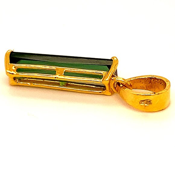 Green Tourmaline 3.75ct Solid 18K Gold Pendant - Picture 5 of 9